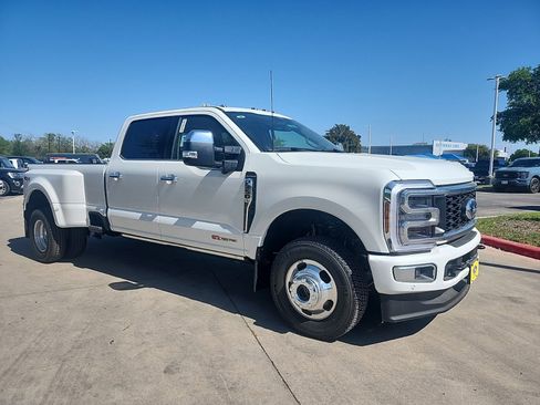 New 2026 Ford F350 Platinum w/ Platinum Plus Package image 7
