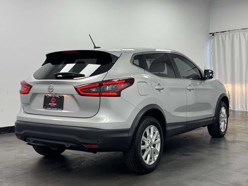 Used 2021 Nissan Rogue Sport S FWD image 7