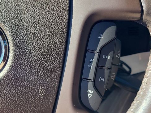 Used 2014 Buick Enclave Premium w/ Trailering Provision Package image 29