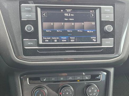 Used 2022 Volkswagen Tiguan S FWD image 15