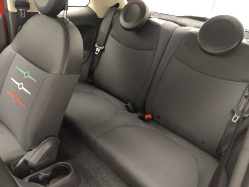 Used 2016 FIAT 500 Pop image 18