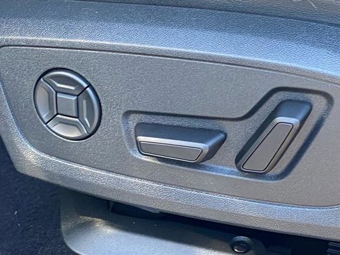 Used 2024 Audi Q4 e-tron Premium Plus w/ Premium Plus image 12