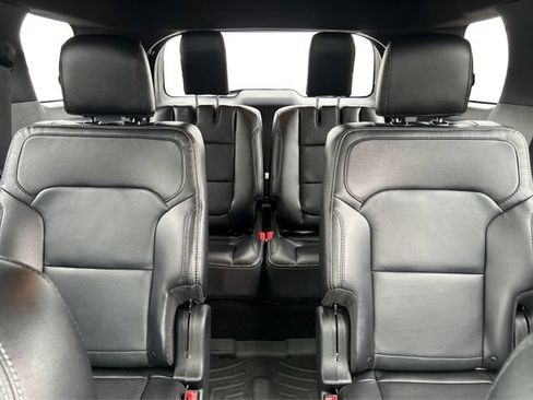 Used 2019 Ford Explorer Limited w/ Class III Trailer Tow Package AWD/4WD image 15
