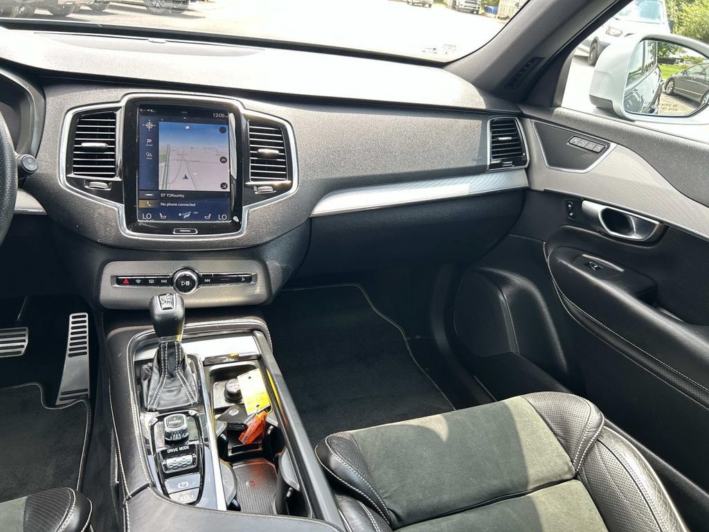 Used 2017 Volvo XC90 T5 R-Design w/ Vision Package FWD image 25