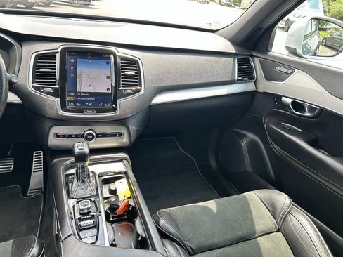 Used 2017 Volvo XC90 T5 R-Design w/ Vision Package FWD image 25
