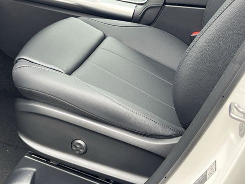 New 2026 Mercedes-Benz GLA 250 4MATIC image 12