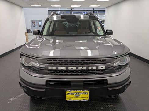 Used 2022 Ford Bronco Sport Badlands w/ Premium Package image 2