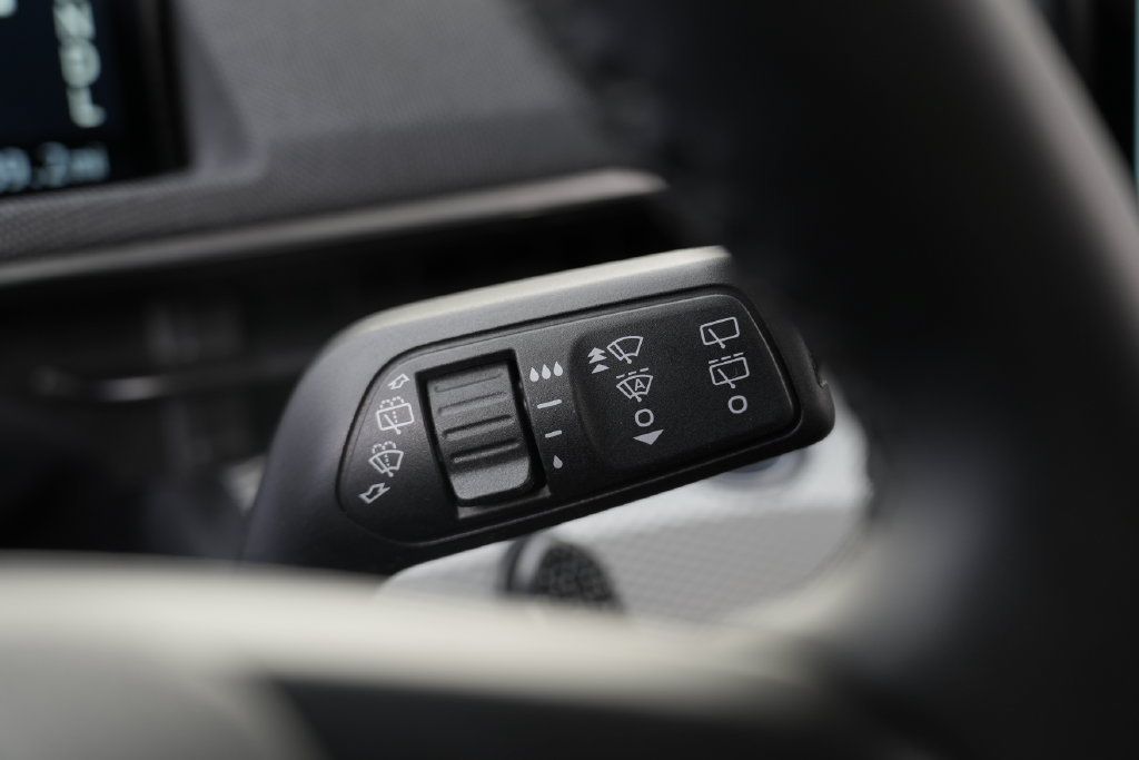 Used 2022 Ford Mustang Mach-E Select AWD/4WD image 50