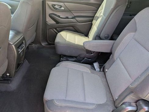 Used 2018 Chevrolet Traverse LT w/ LPO, Floor Liner Package AWD/4WD image 23