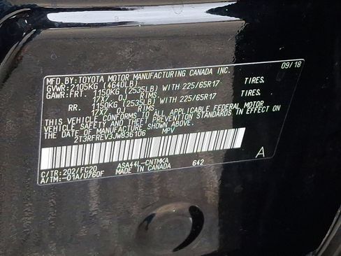 Used 2018 Toyota RAV4 XLE image 27