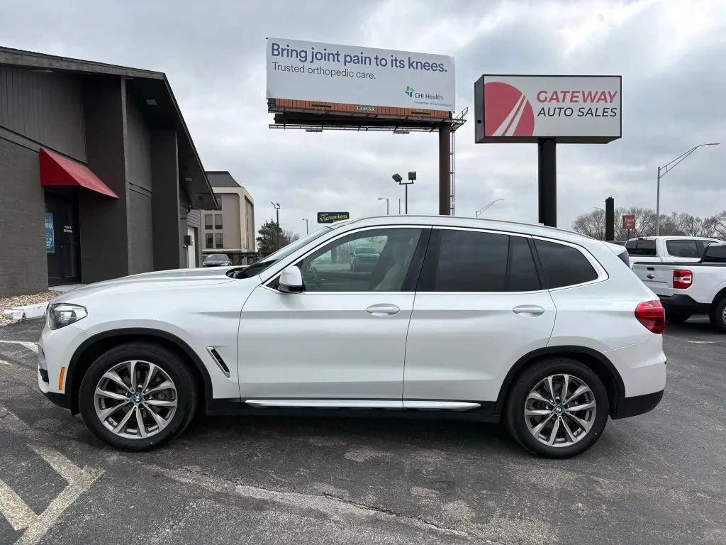 Used 2019 BMW X3 xDrive30i AWD/4WD image 2