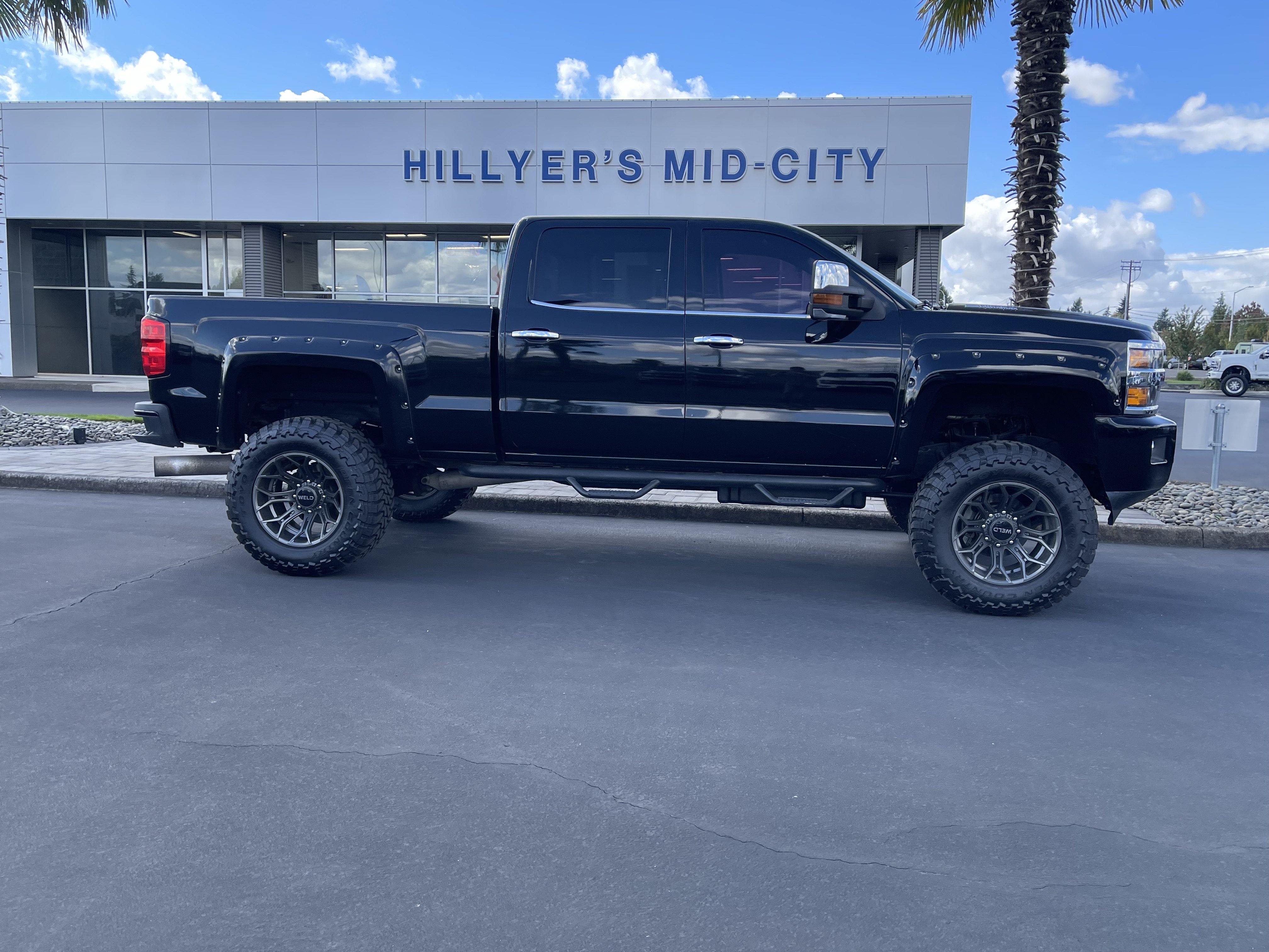 Used 2015 Chevrolet Silverado 3500 High Country AWD/4WD image 2