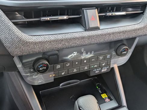 New 2026 Subaru Outback Limited AWD/4WD image 19