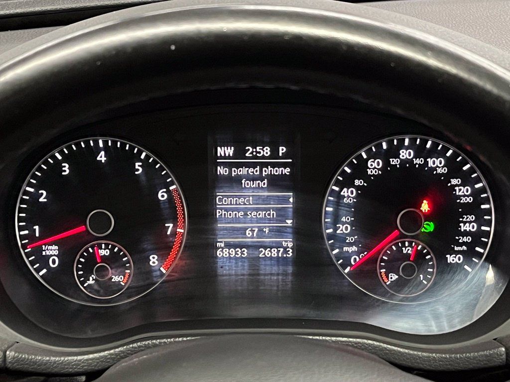 Used 2015 Volkswagen Passat 1.8T SEL Premium FWD image 23