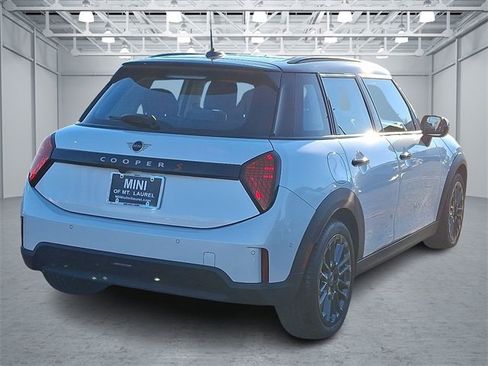 Used 2025 MINI Cooper S image 4