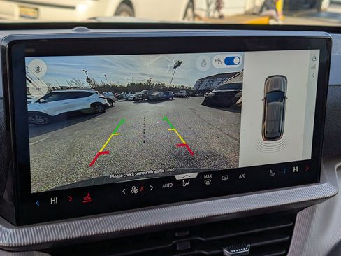 New 2026 Ford Explorer Active image 26