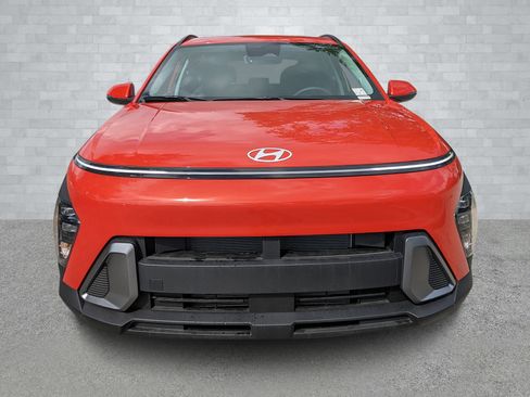 New 2025 Hyundai Kona SEL image 3