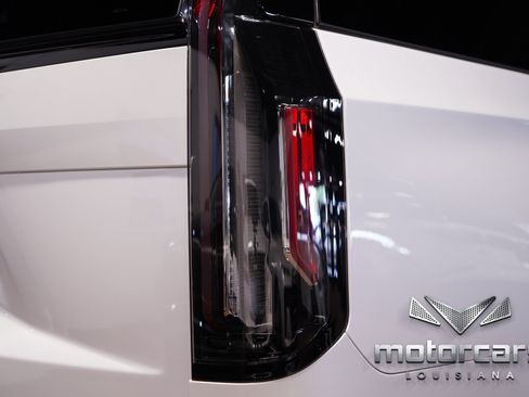 Used 2023 Cadillac Escalade Sport w/ LPO, ONYX Package AWD/4WD image 19