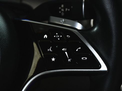 Used 2022 Mercedes-Benz E 450 4MATIC Sedan w/ Night Package image 38