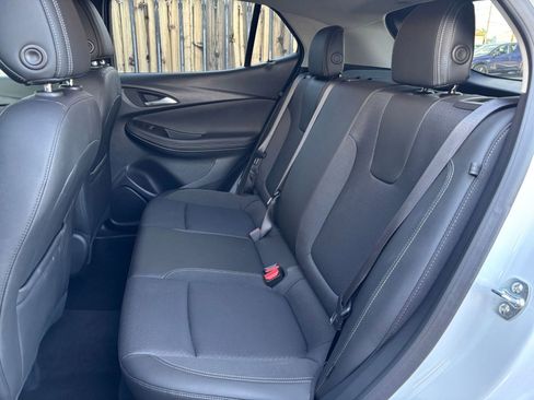 Used 2025 Buick Encore GX Preferred image 36