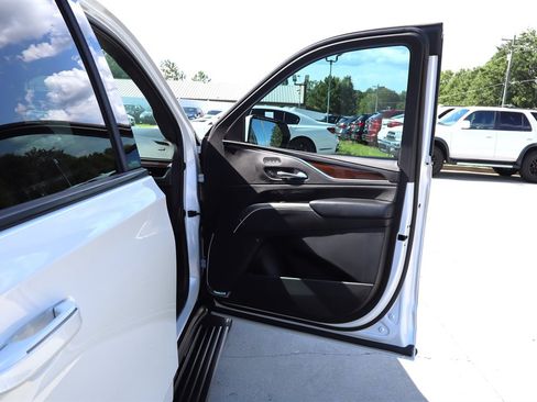 Used 2021 Cadillac Escalade ESV Sport Platinum AWD/4WD image 50