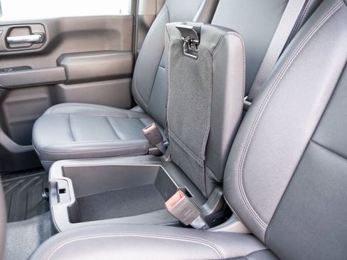 Used 2024 Chevrolet Silverado 3500 W/T image 8