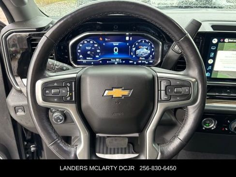 Used 2022 Chevrolet Silverado 1500 LT image 22