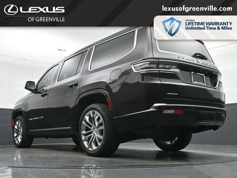 Used 2023 Jeep Grand Wagoneer Series II AWD/4WD image 43