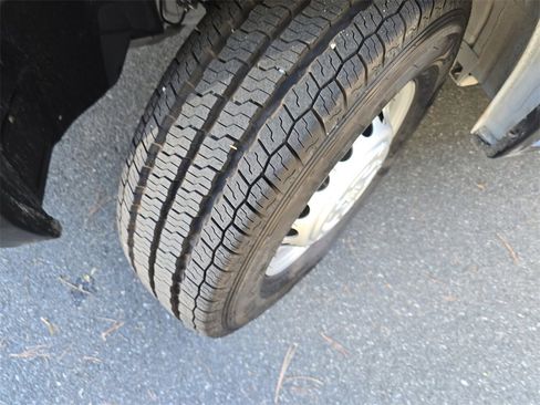 New 2026 RAM ProMaster 2500 w/ Convenience Group image 31