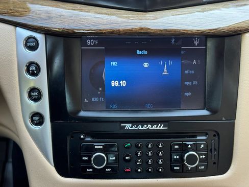 Used 2010 Maserati GranTurismo Coupe RWD image 31