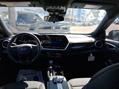 Used 2026 Chevrolet Trax RS w/ Sunroof Package FWD image 12