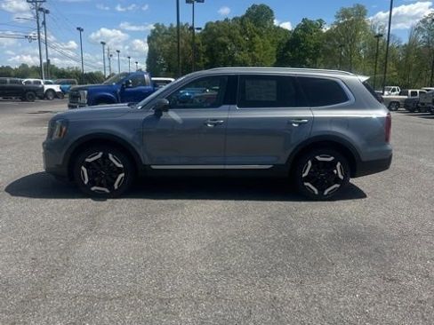 Used 2023 Kia Telluride S AWD/4WD image 8