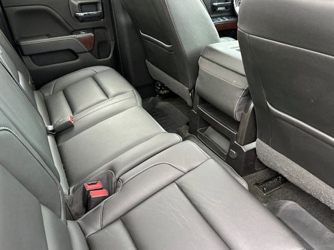 Used 2018 GMC Sierra 2500 SLT image 17