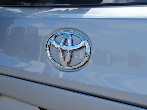 Used 2026 Toyota Corolla Cross XLE w/ Convenience Package AWD/4WD image 32