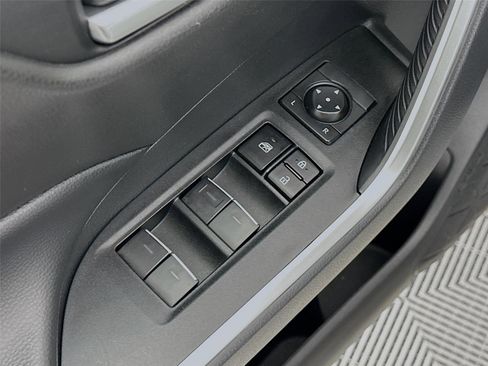 Certified 2025 Toyota RAV4 XLE image 19