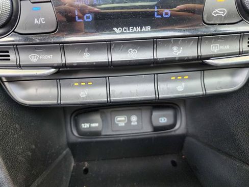 Used 2019 Hyundai Santa Fe Limited FWD image 24