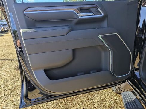 New 2026 Chevrolet Silverado 2500 LT w/ Trail Boss Package image 8