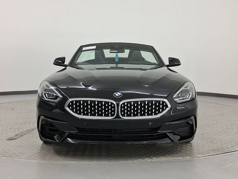 Certified 2022 BMW Z4 sDrive30i w/ Driving Assistance Package image 6