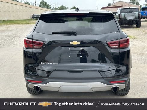 Used 2025 Chevrolet Blazer LT AWD/4WD image 4