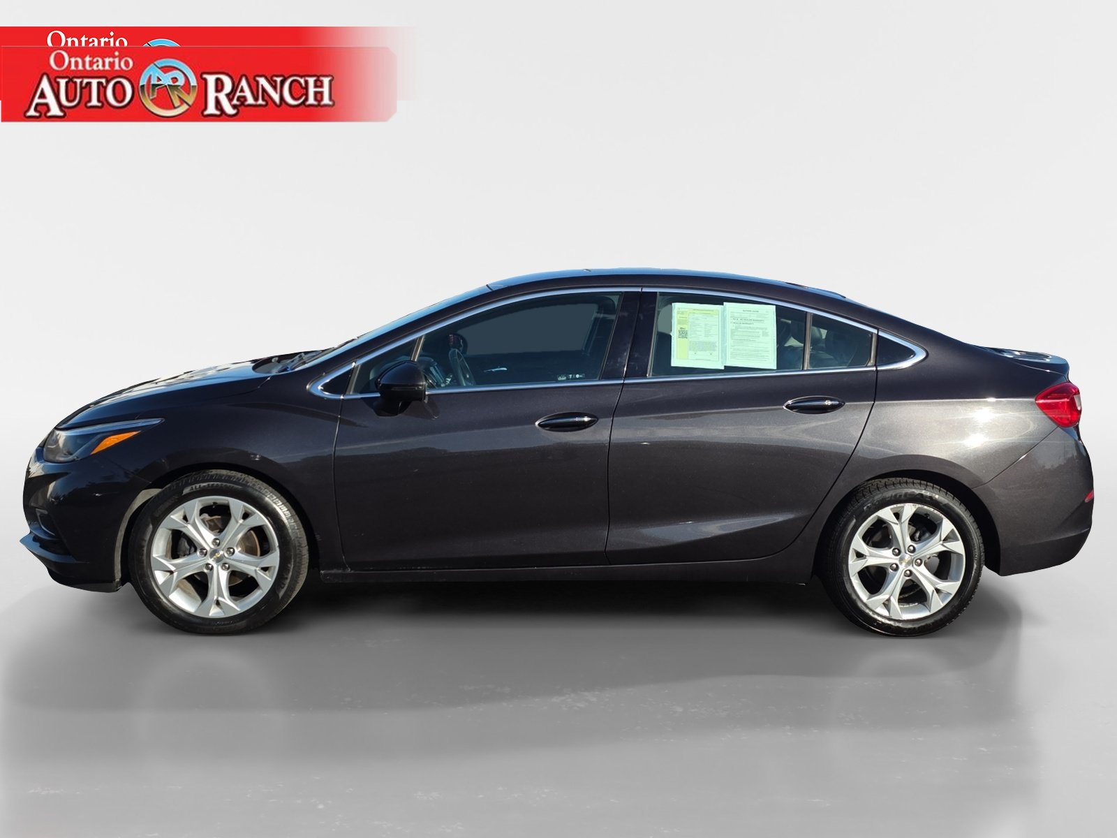 Used 2016 Chevrolet Cruze Premier FWD image 2