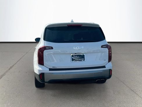 Certified 2024 Kia Telluride S w/ S Sunroof Package AWD/4WD image 6