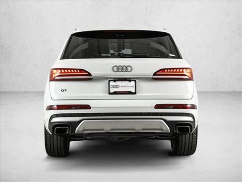Used 2025 Audi Q7 3.0T Premium Plus image 7