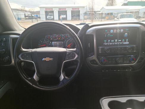 Used 2018 Chevrolet Silverado 1500 LT w/ All Star Edition image 10