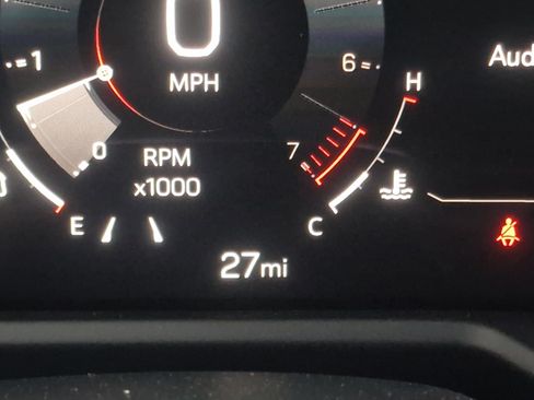 New 2025 GMC Acadia Elevation w/ Elevation Premium Package image 18