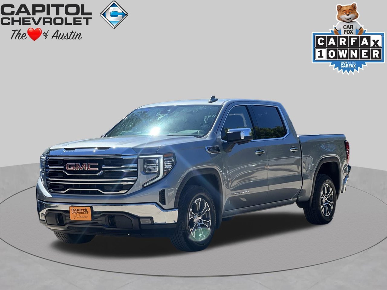 Used 2025 GMC Sierra 1500 SLT RWD image 1