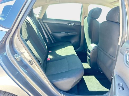 Used 2019 Nissan Sentra S FWD image 13