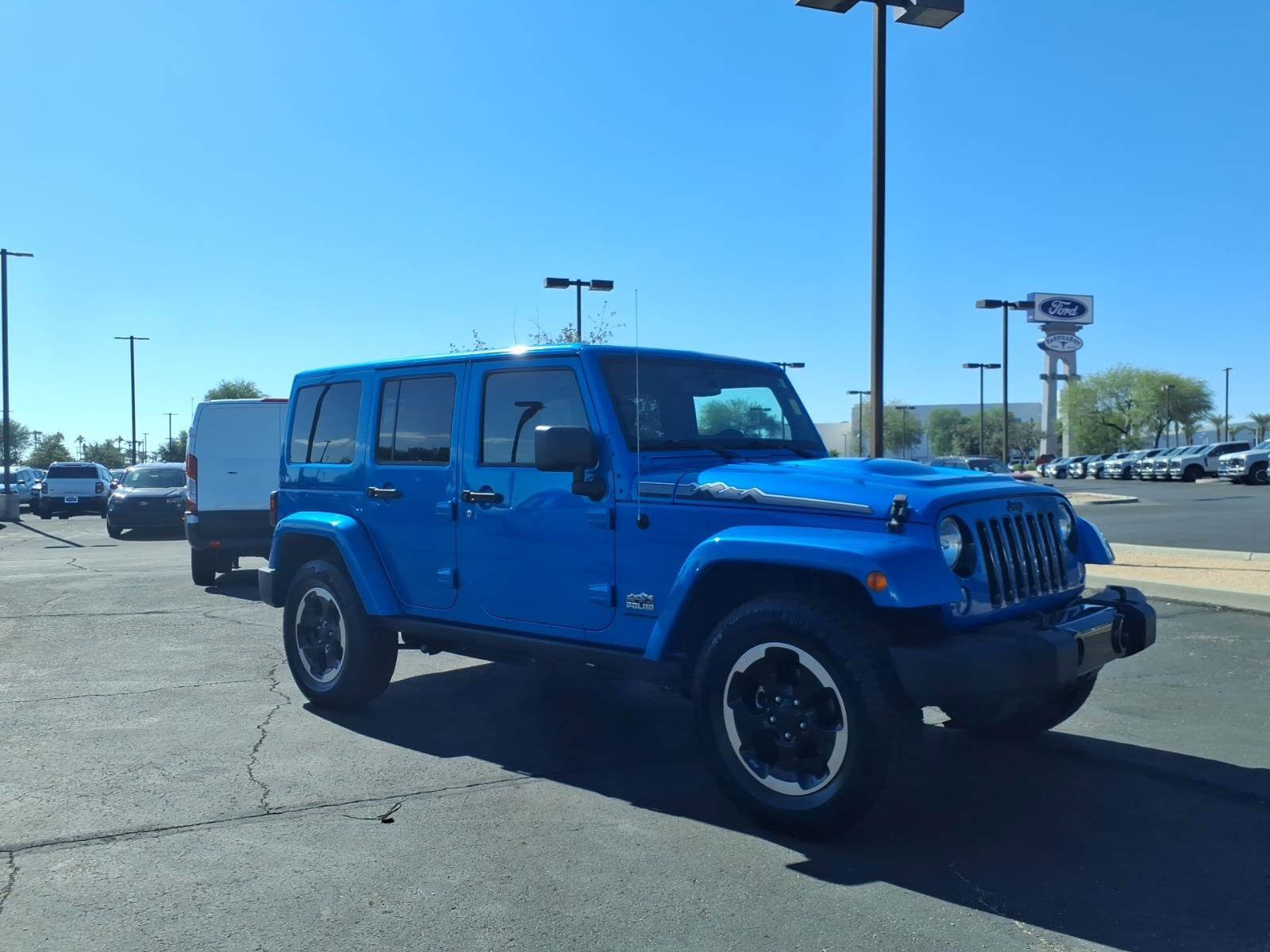 Used 2014 Jeep Wrangler Unlimited Sahara AWD/4WD image 8