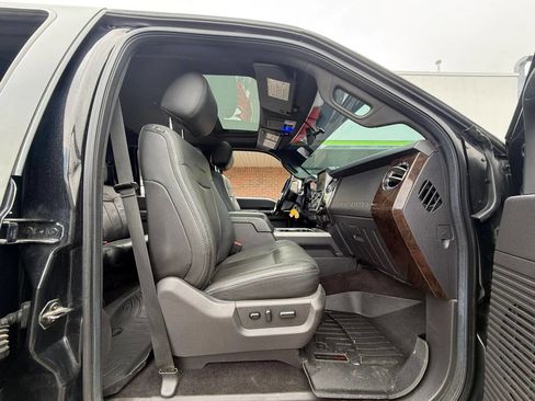 Used 2015 Ford F350 Platinum image 23