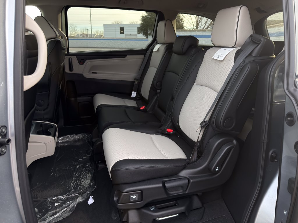 Certified 2026 Honda Odyssey Elite image 20