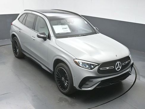 Used 2026 Mercedes-Benz GLC 300 image 44